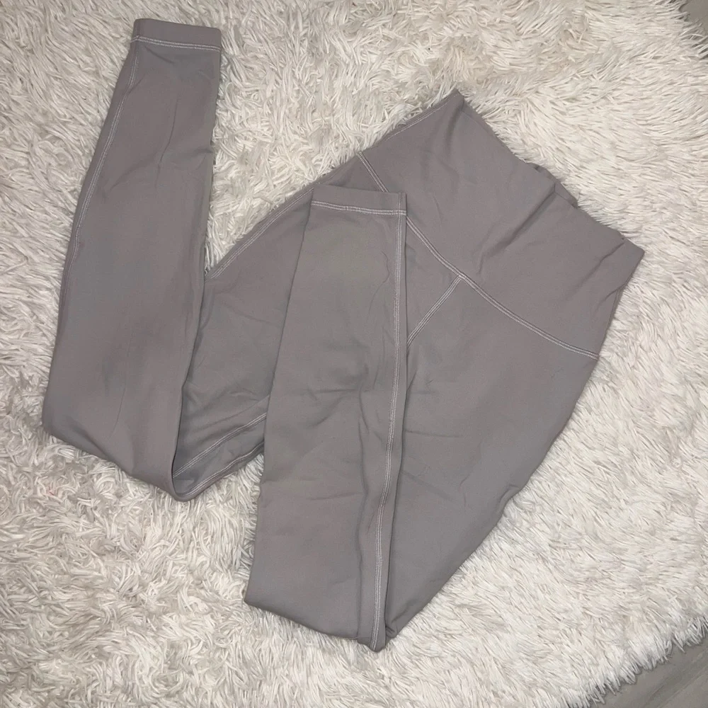 lululemon athletica Gray Leggings - Picture 3 of 5